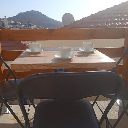 Occasus Room Comfort Chalki Town Exterior foto