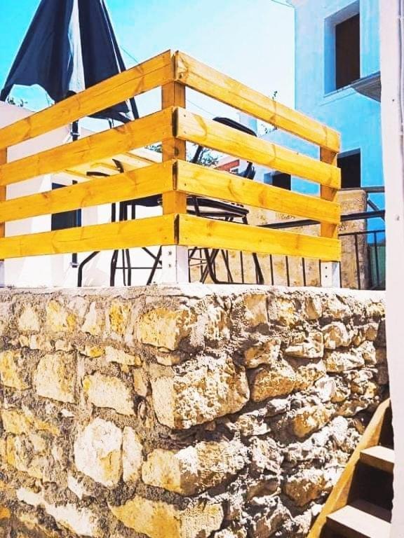Occasus Room Comfort Chalki Town Exterior foto
